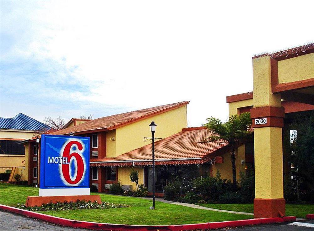 Motel 6 Cal Expo Sacramento Exterior photo